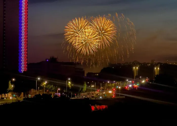 Ile Lacroix Avec Parking Апартаменти *